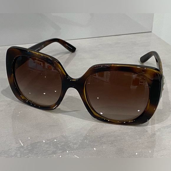 Michael Kors Tortoise Shell Sunglasses - Picture 1 of 15
